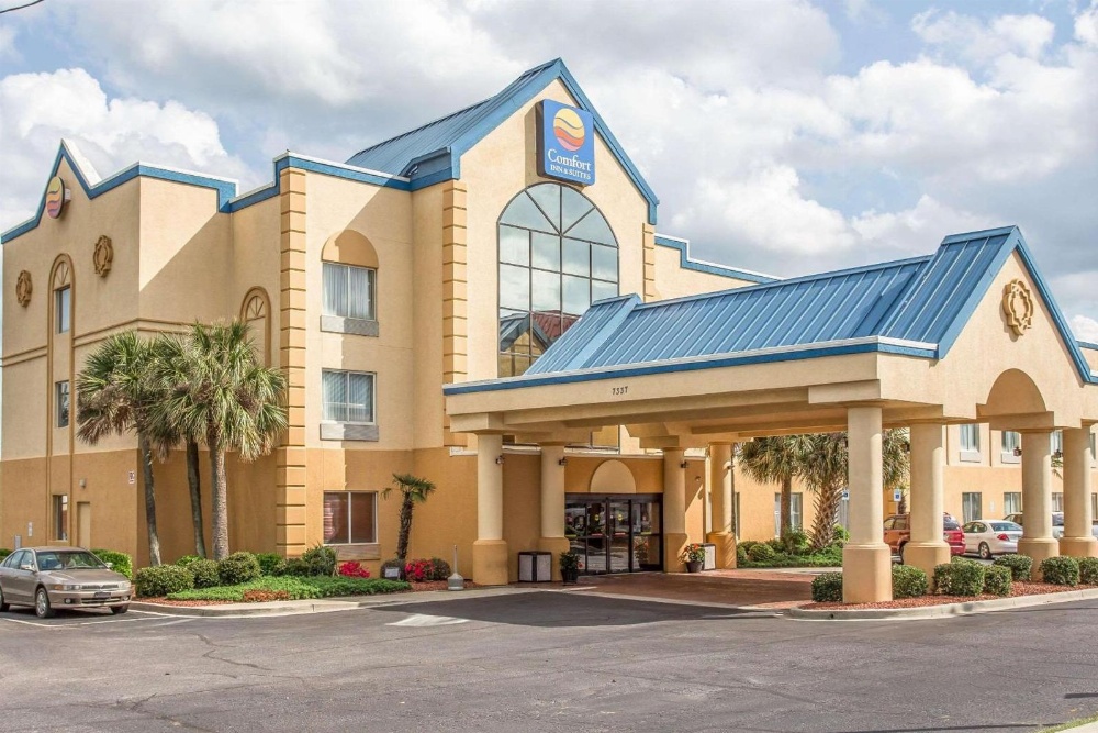 Comfort Inn & Suites Ft.Jackson Maingate Main image